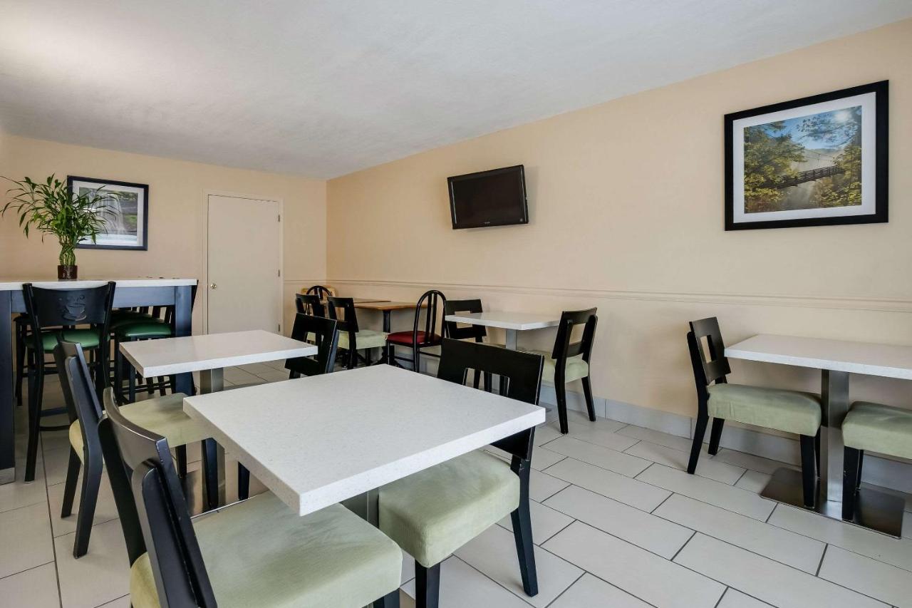 Quality Inn & Suites Mt Chalet Clayton Εξωτερικό φωτογραφία